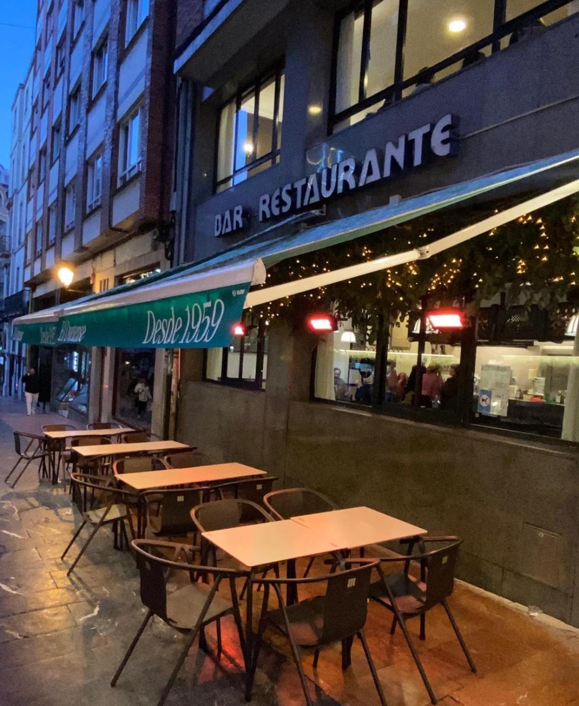 Hotel Ovetense Овьедо Экстерьер фото
